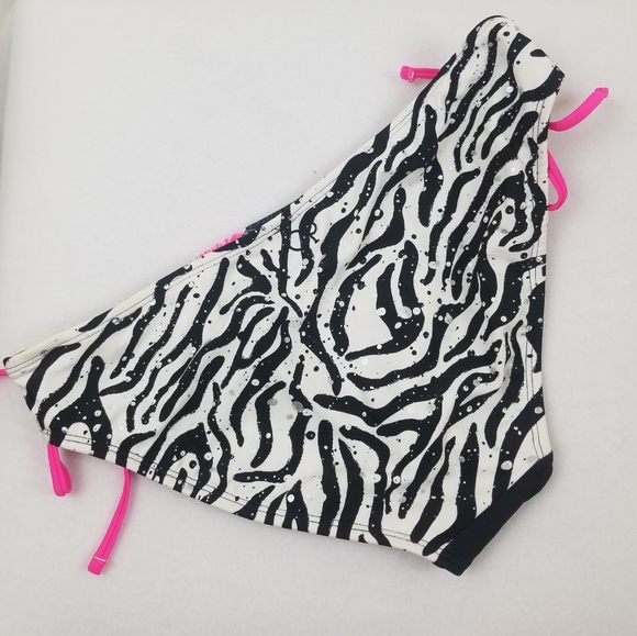 OP π¦Swimsuit bikini bottoms π¦ - Picture 2 of 5